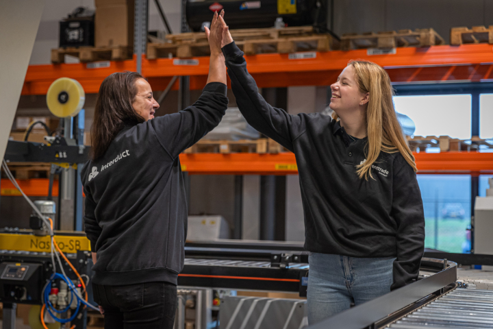 d4e0a9ec70e9a111a1390fe701e564e56455bada-cropped